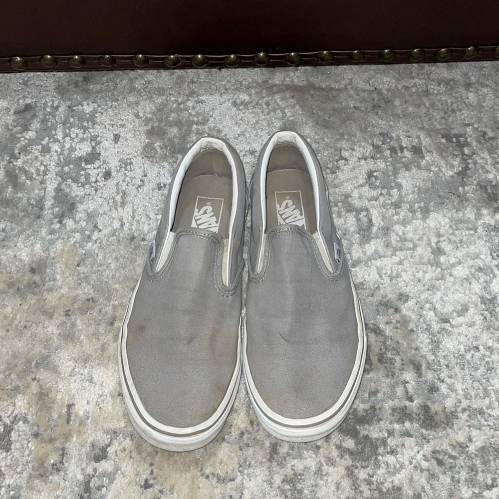 grey vans